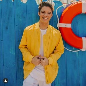 Forever 21 yellow bomber jacket